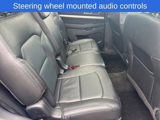Certified 2017 Ford Explorer XLT w/ Equipment Group 202A AWD/4WD image 23