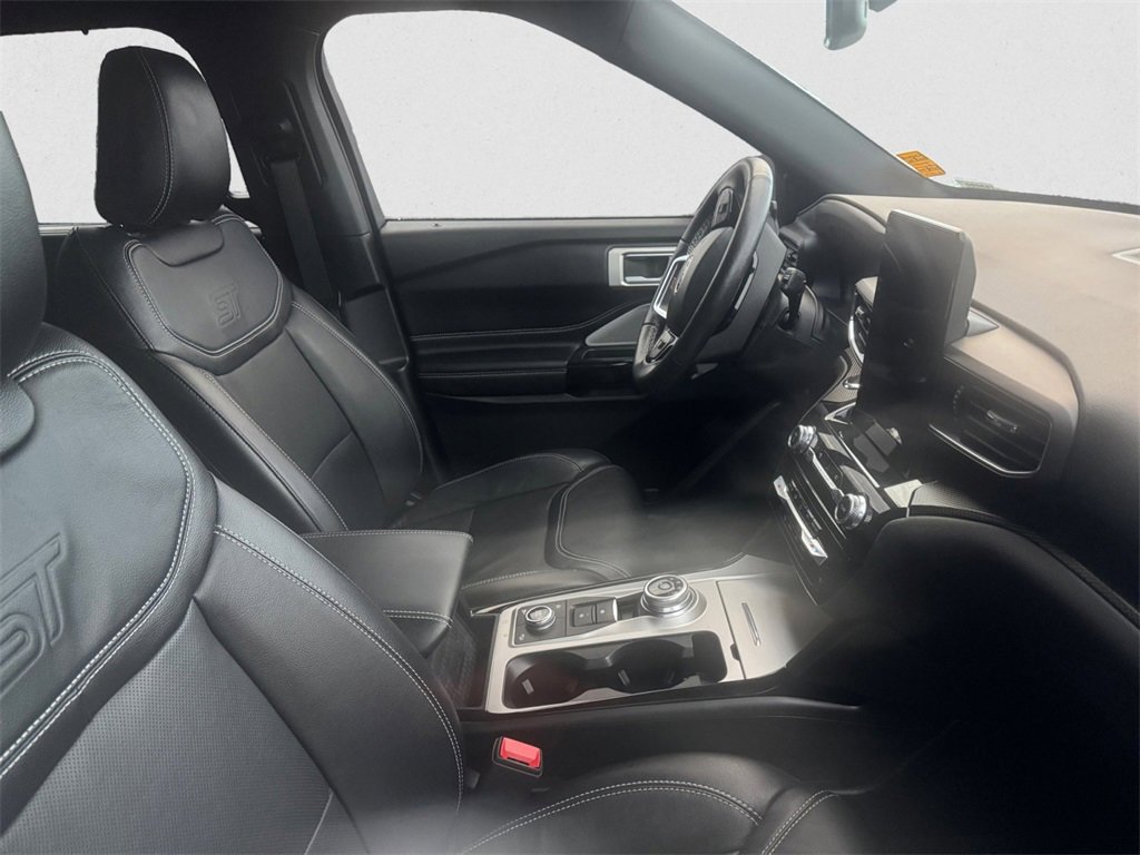 Certified 2023 Ford Explorer ST w/ Technology Package image 10