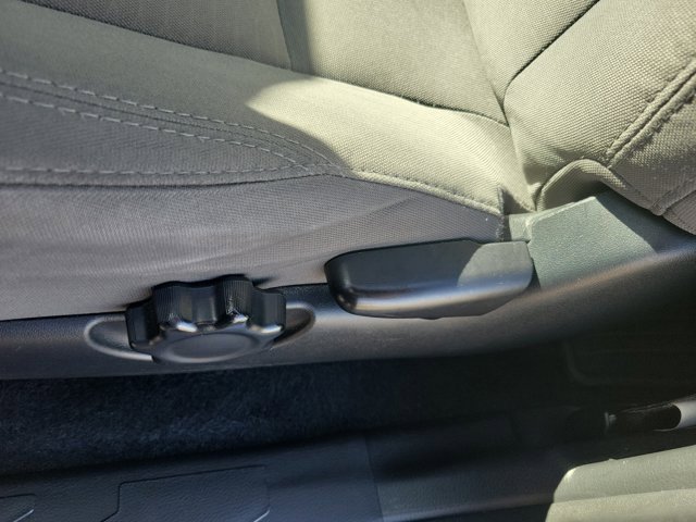 Used 2019 Toyota Tacoma Limited image 24