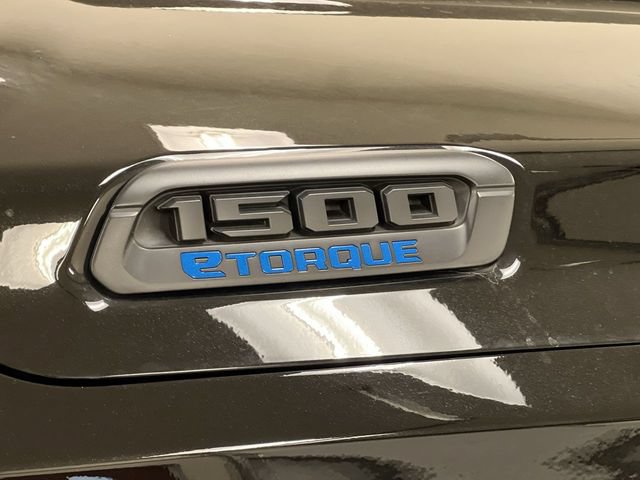 Used 2025 RAM 1500 Tradesman w/ Night Edition AWD/4WD image 8