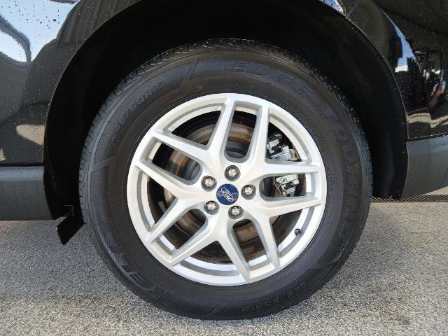 Certified 2022 Ford Edge SEL w/ Convenience Package image 9