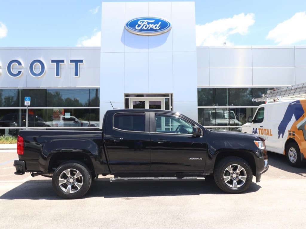 Used 2020 Chevrolet Colorado Z71 AWD/4WD image 16