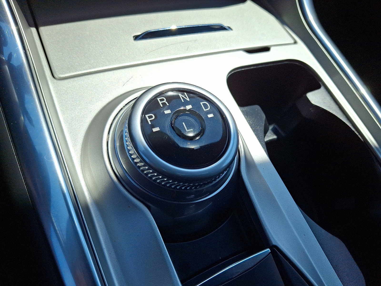 Certified 2022 Ford Explorer XLT w/ Equipment Group 202A image 22