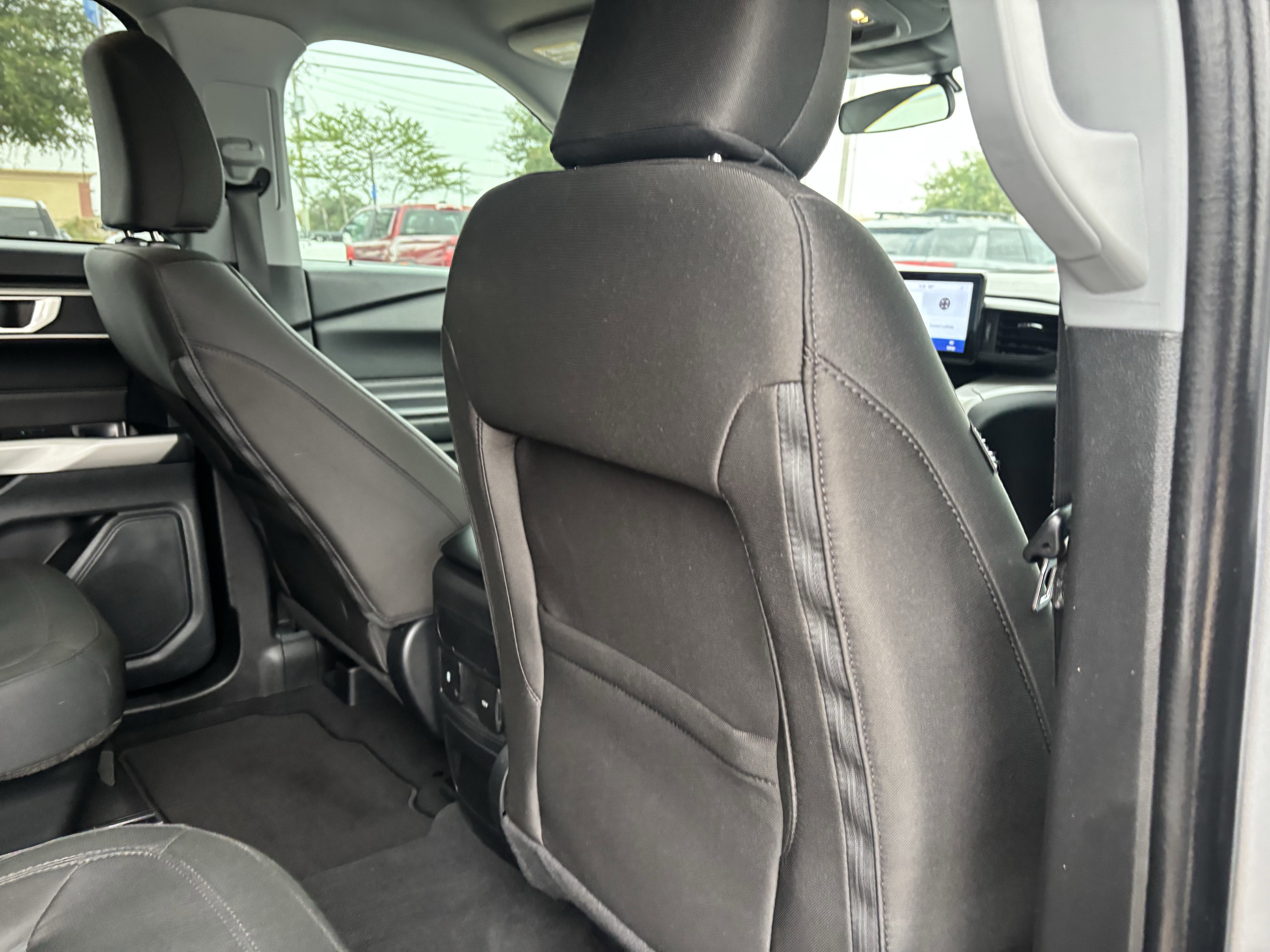 Certified 2023 Ford Explorer XLT image 23