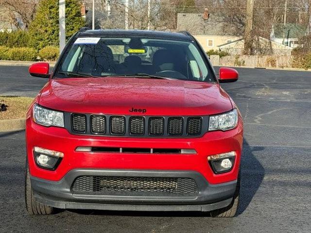 Used 2019 Jeep Compass Latitude AWD/4WD image 2