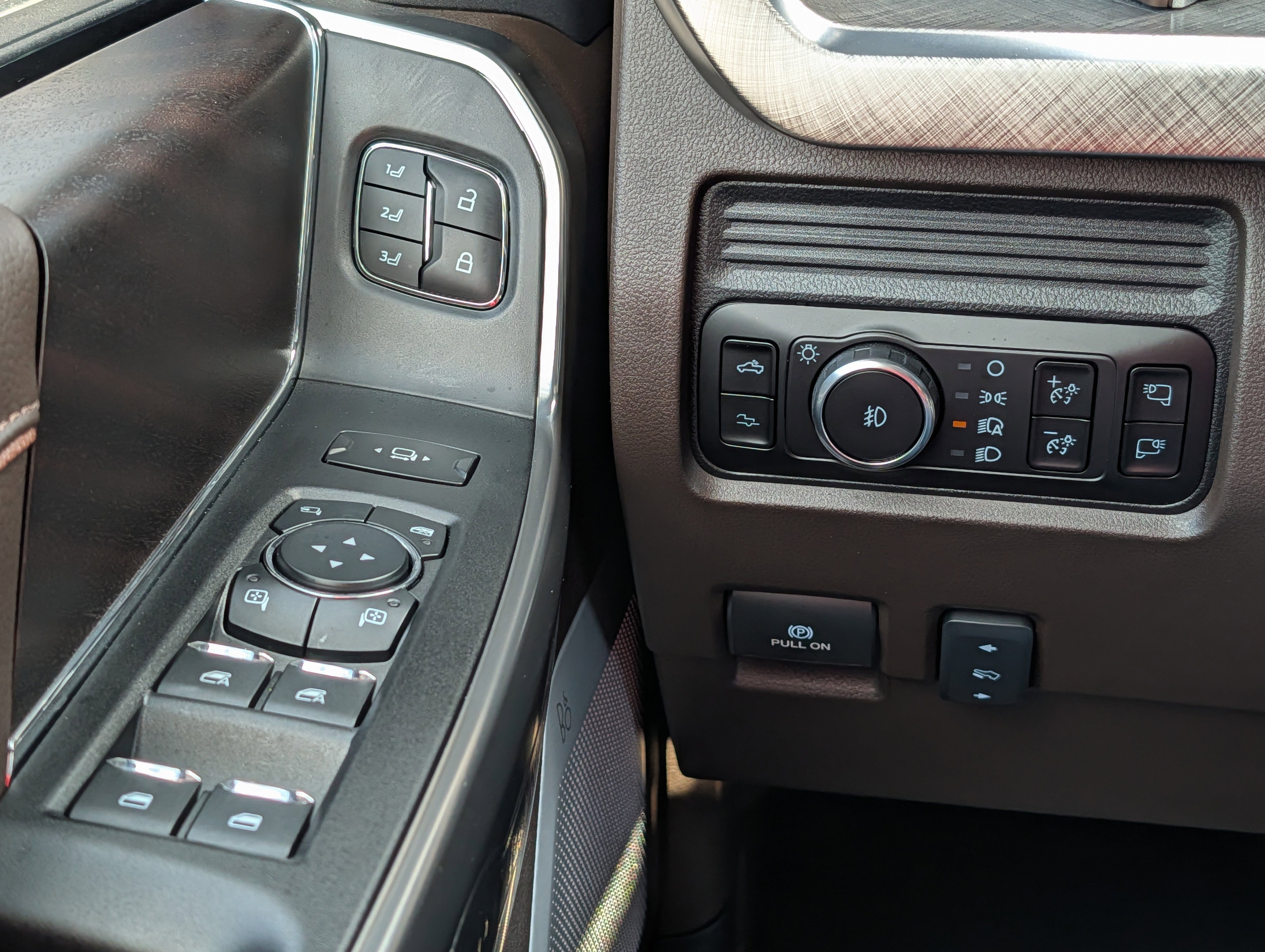 Certified 2026 Ford F250 King Ranch AWD/4WD image 28