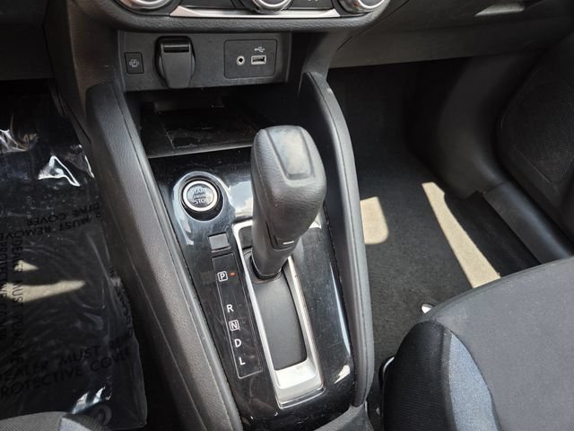 Used 2023 Nissan Versa SV FWD image 11