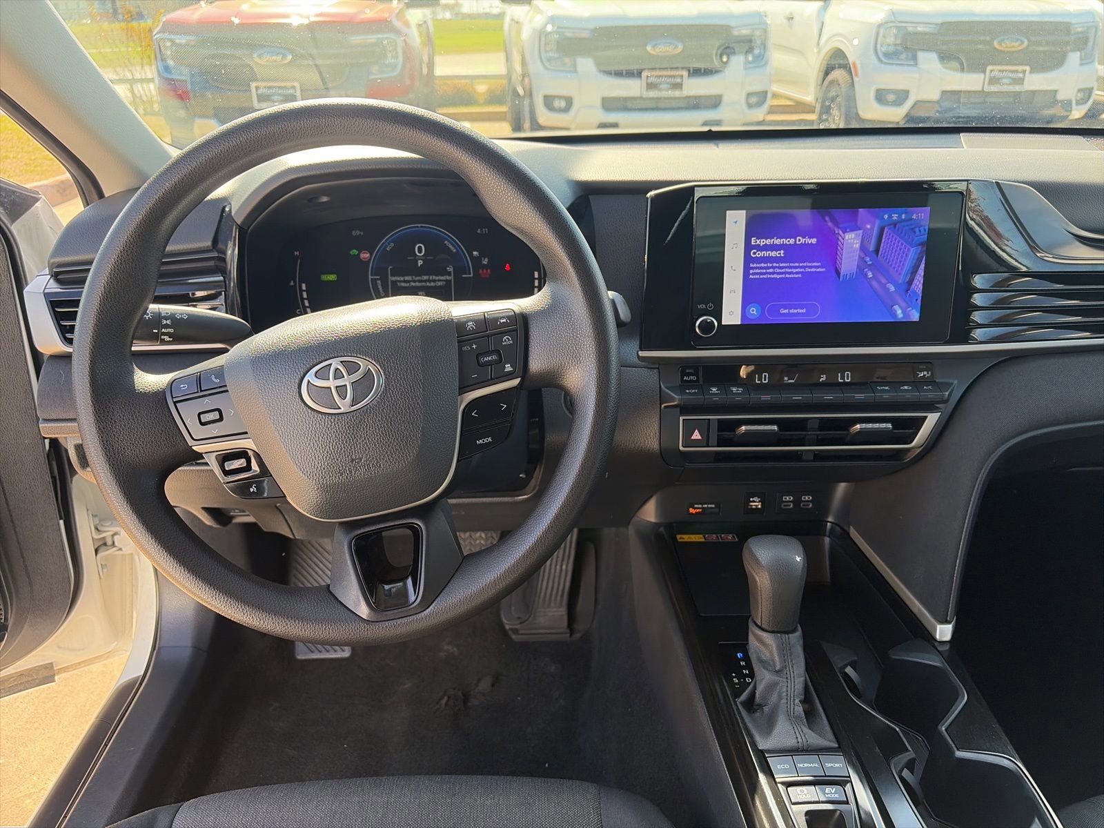 Used 2025 Toyota Camry LE image 16