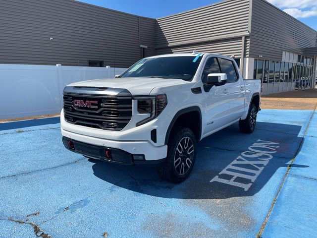 Used 2024 GMC Sierra 1500 AT4 w/ Technology Package AWD/4WD image 1