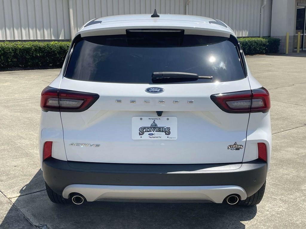 Certified 2025 Ford Escape Active w/ Tech Pack #1 FWD image 4