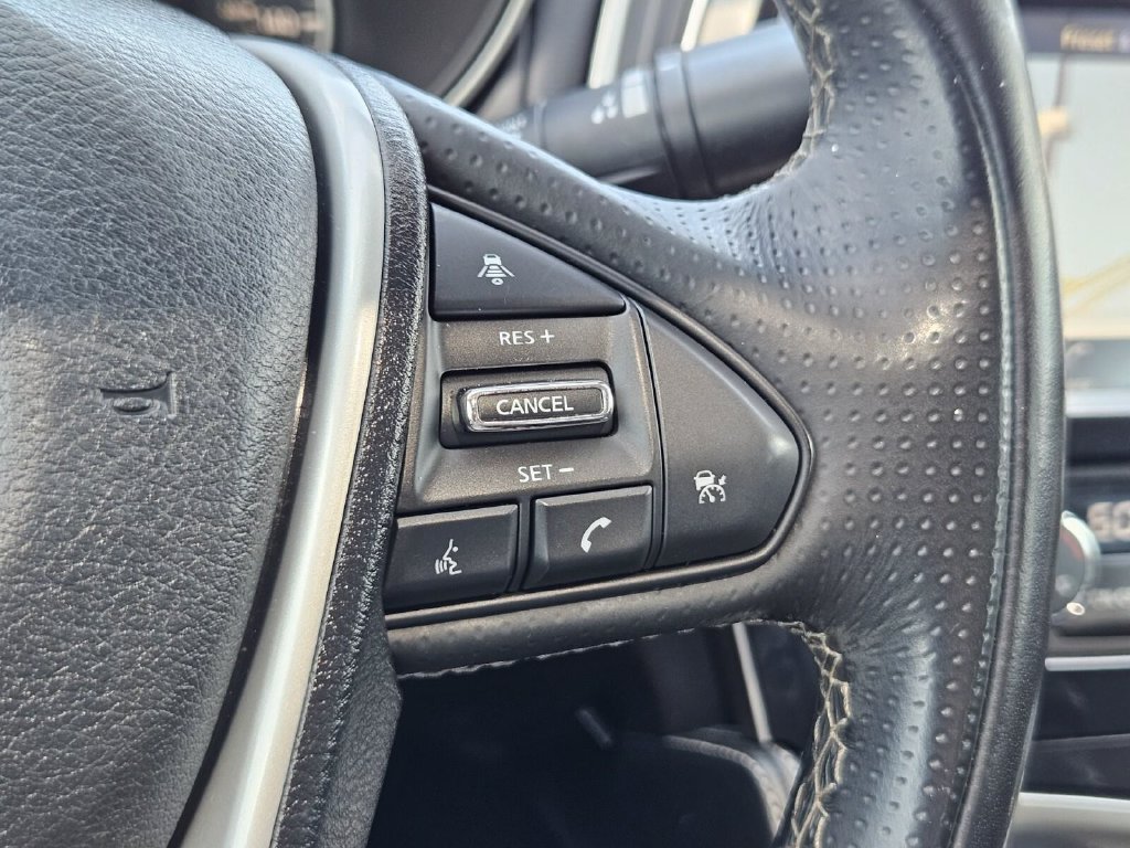 Used 2017 Nissan Maxima Platinum FWD image 32