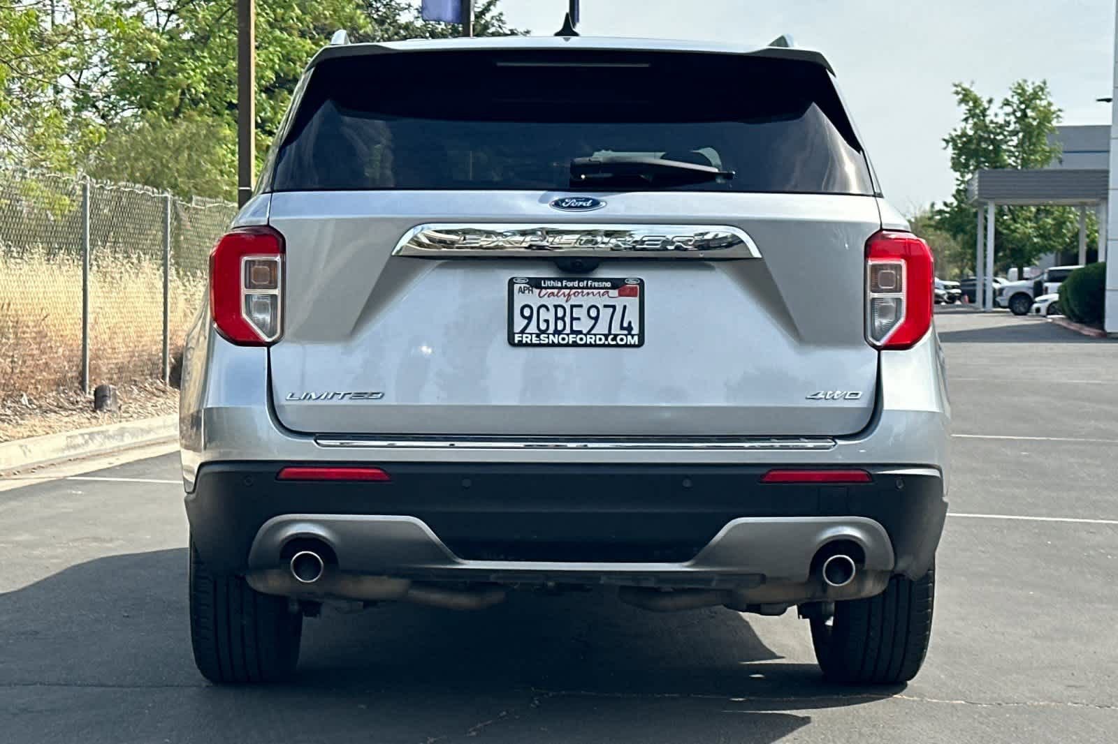 Certified 2021 Ford Explorer Limited w/ Equipment Group 301A image 4