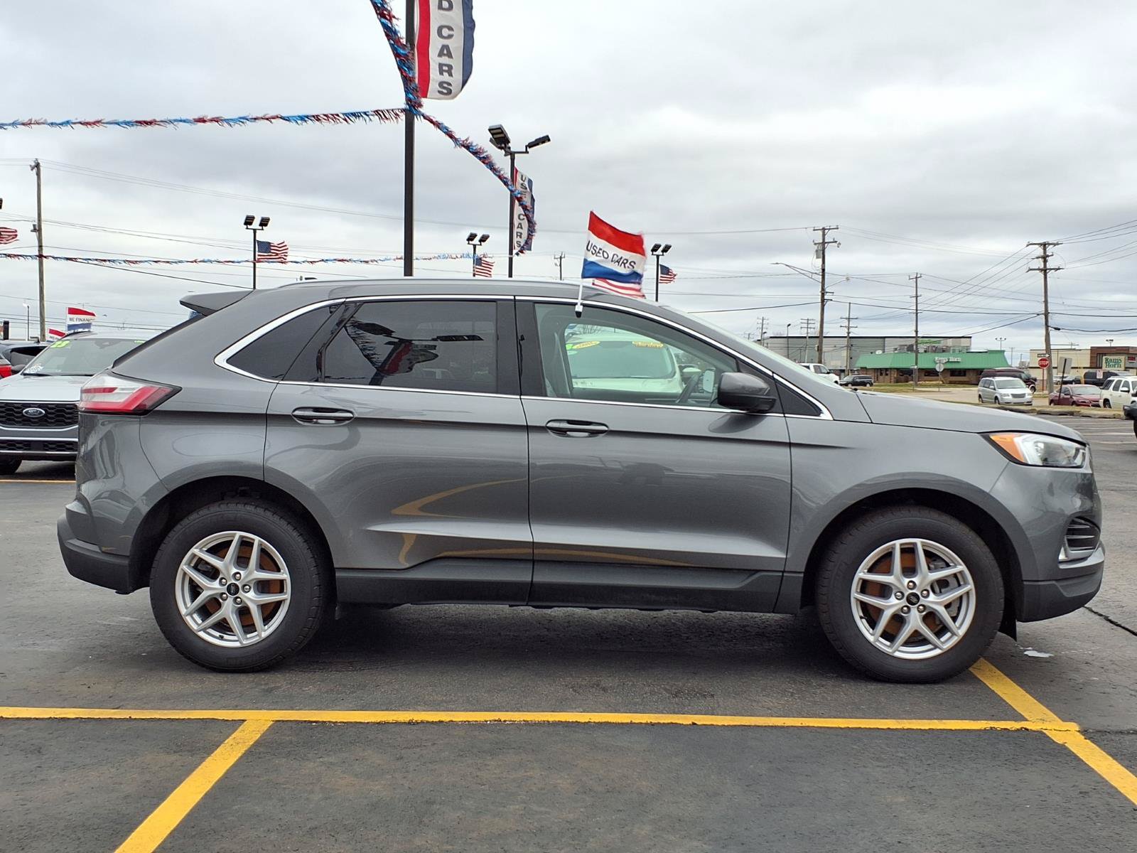 Certified 2024 Ford Edge SEL w/ Convenience Package AWD/4WD image 23