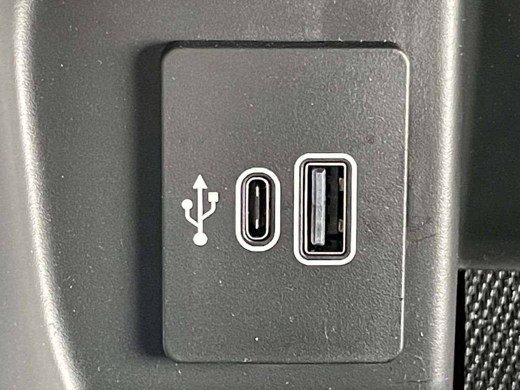 Certified 2025 Ford F150 Lightning XLT image 23