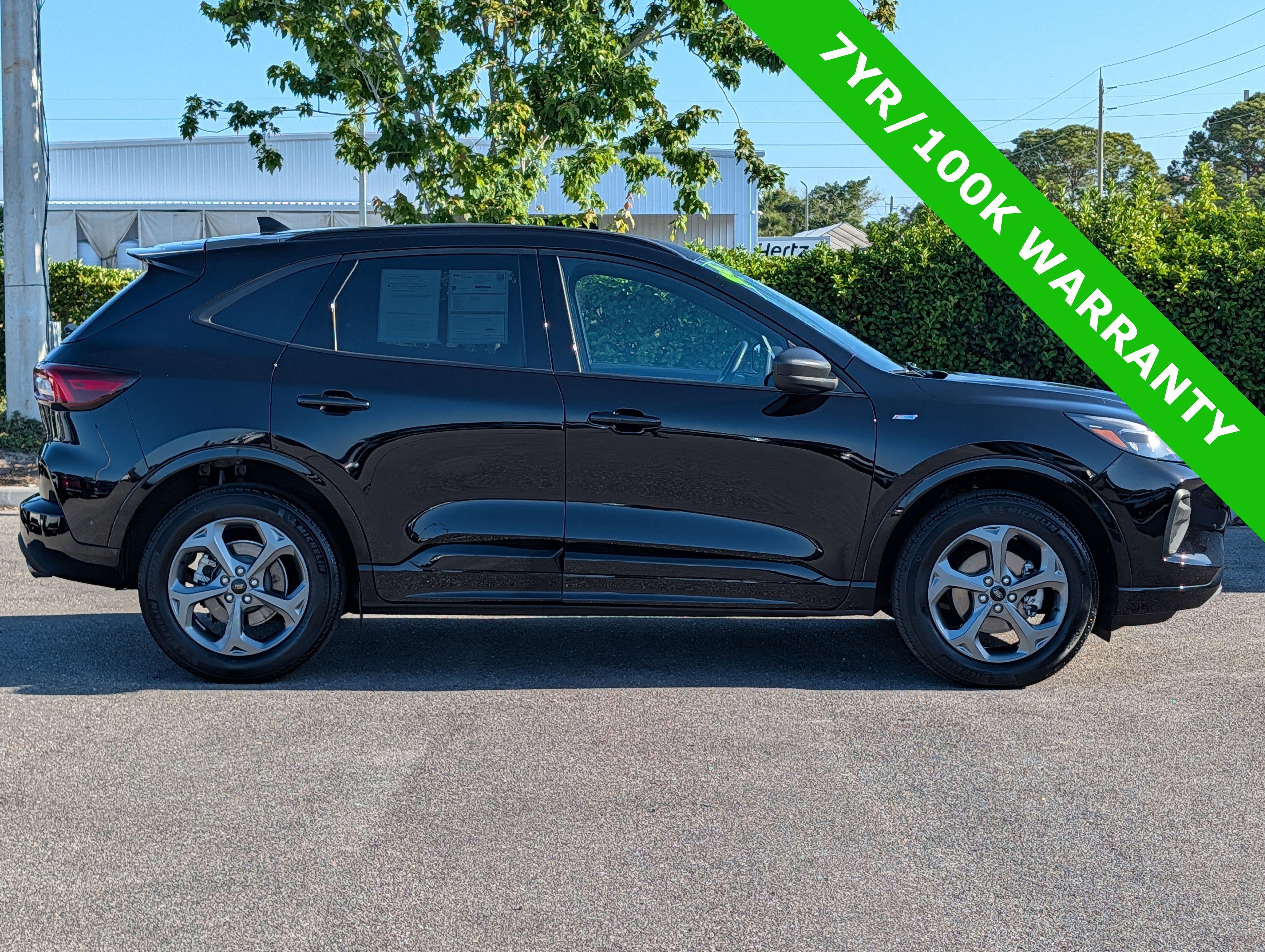 Certified 2024 Ford Escape ST-Line w/ Tech Pack #1 AWD/4WD image 6