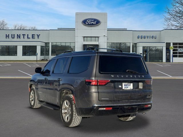 Used 2022 Jeep Wagoneer Series I w/ Premium Group I AWD/4WD image 5