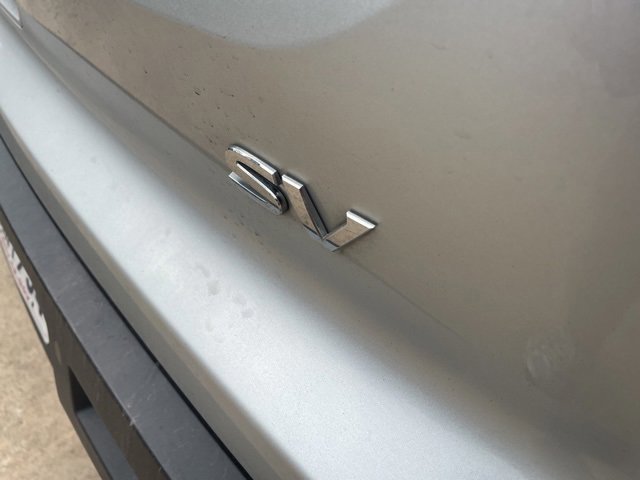 Used 2024 Nissan Pathfinder SV image 9