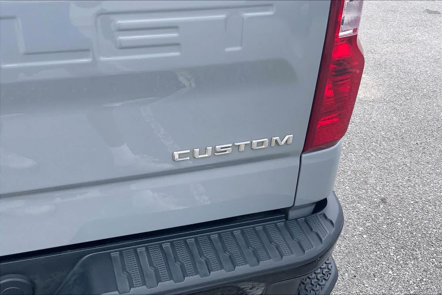 Used 2025 Chevrolet Silverado 1500 Custom Trail Boss AWD/4WD image 10
