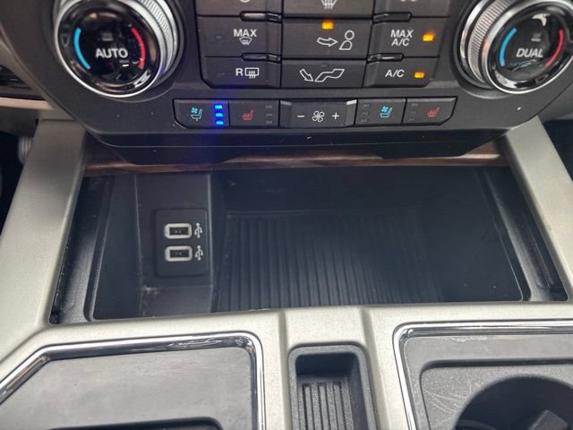 Certified 2019 Ford F150 Lariat w/ Equipment Group 502A Luxury RWD image 30