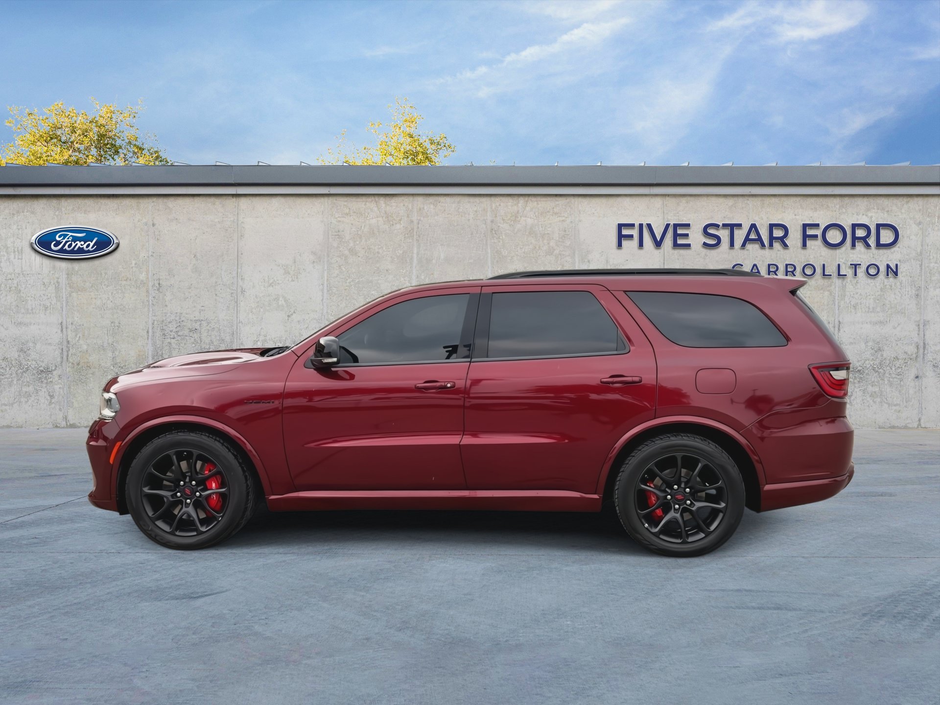 Used 2023 Dodge Durango R/T w/ Tow 'N Go Package AWD/4WD image 5
