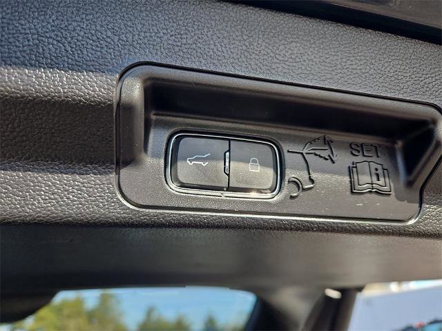 Certified 2023 Ford Explorer XLT w/ Equipment Group 202A image 19