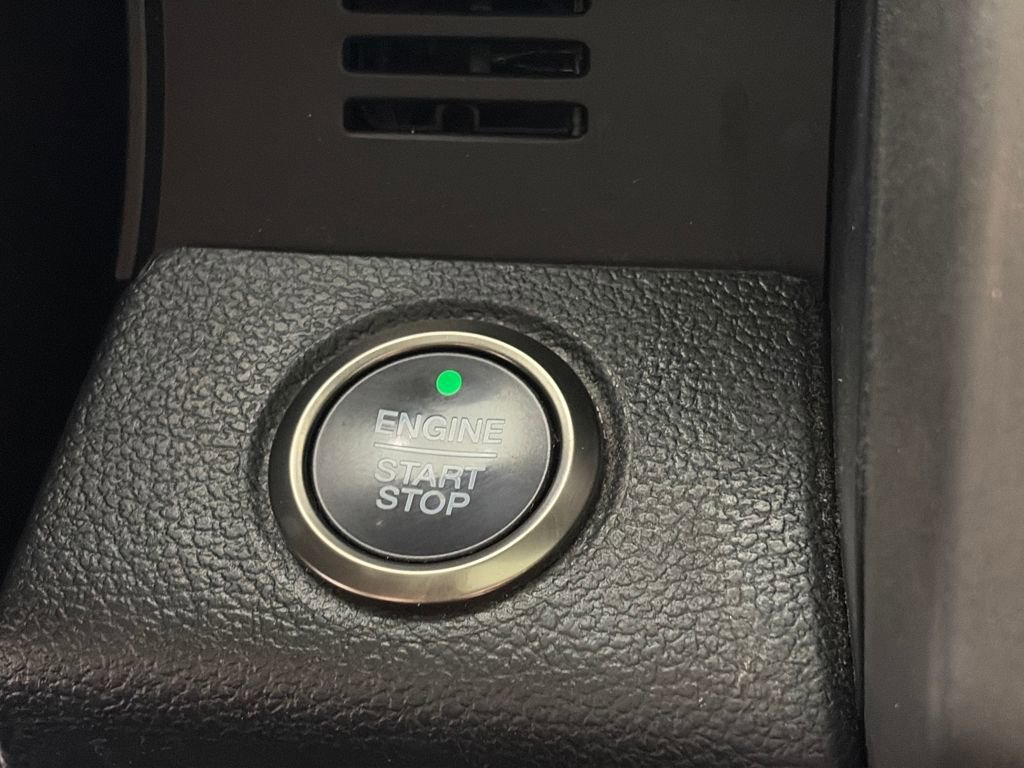 Certified 2020 Ford F150 Raptor w/ Equipment Group 802A Luxury image 24