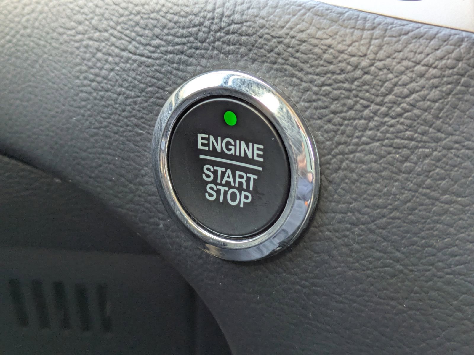 Certified 2024 Ford Edge SEL w/ Convenience Package image 33