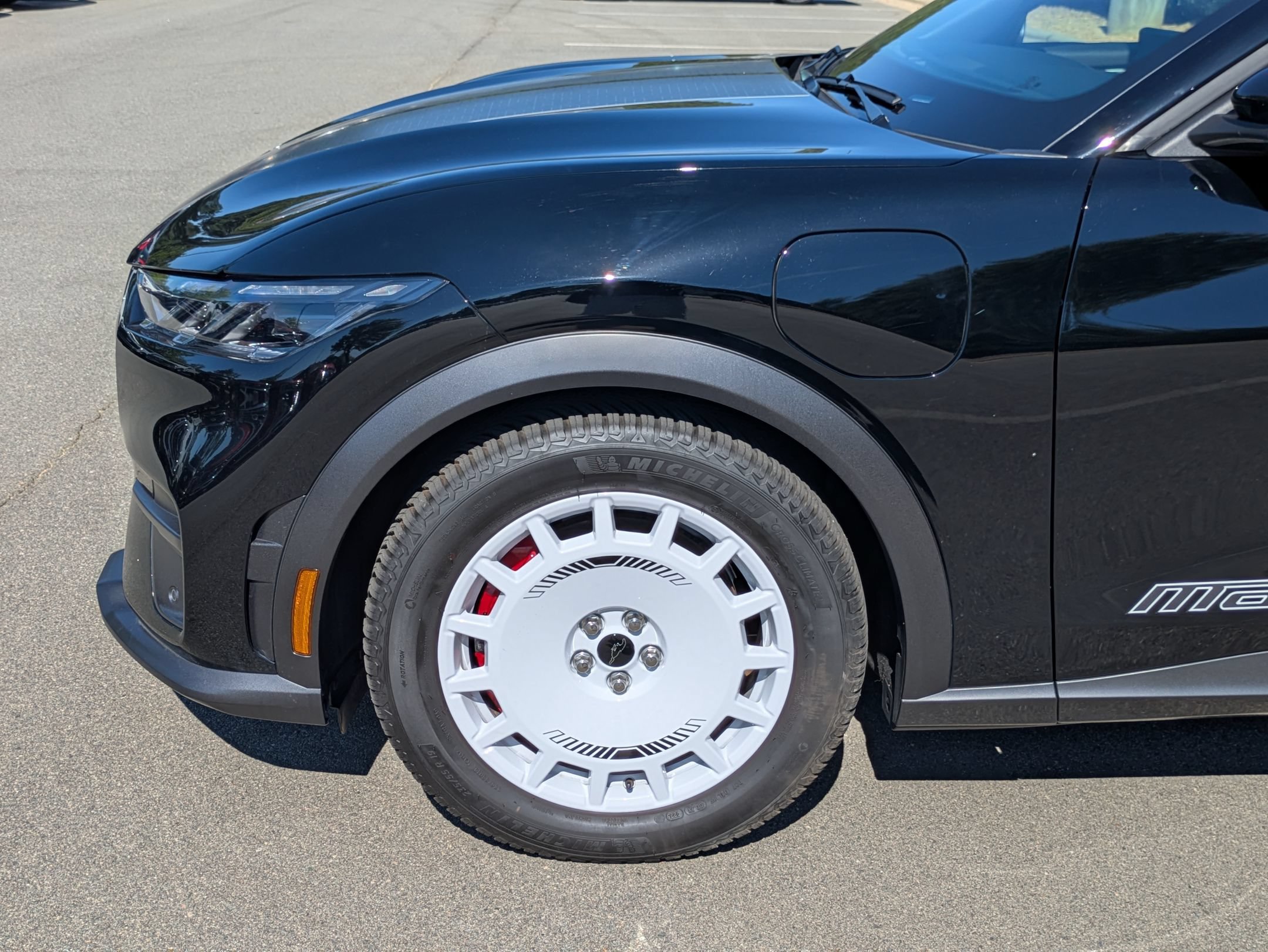 Certified 2025 Ford Mustang Mach-E GT AWD/4WD image 11