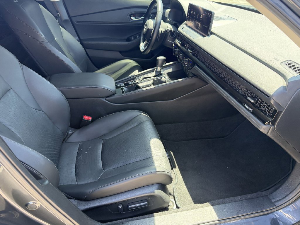 Used 2025 Honda Accord Touring image 8