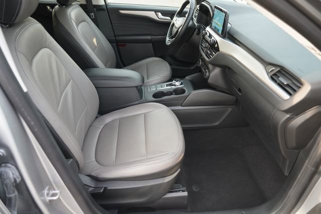 Certified 2021 Ford Escape SE w/ Convenience Package FWD image 19