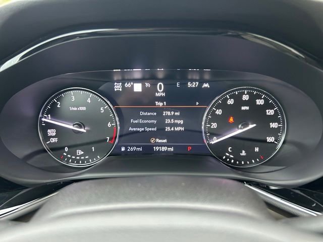 Used 2023 Buick Envision Avenir AWD/4WD image 2