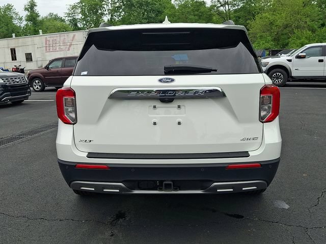 Certified 2023 Ford Explorer XLT w/ Equipment Group 202A AWD/4WD image 11