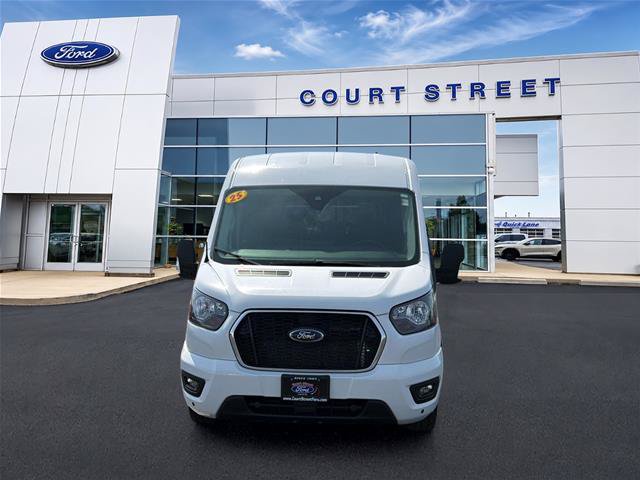 Certified 2025 Ford Transit 350 XLT RWD image 2