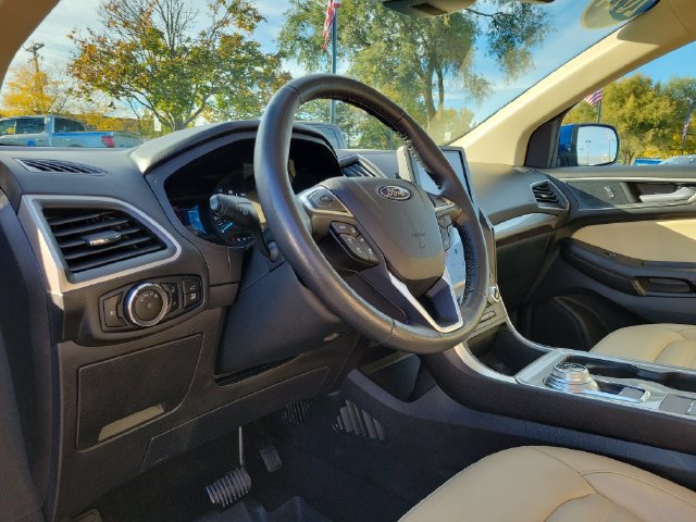 Certified 2024 Ford Edge SEL w/ Convenience Package AWD/4WD image 10