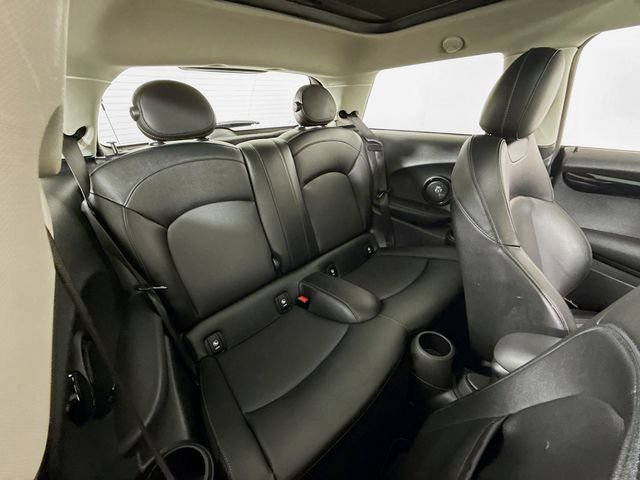 Used 2019 MINI Cooper S w/ Premium Package image 27