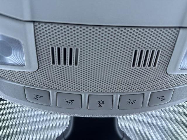 Certified 2024 Ford Edge Titanium image 27