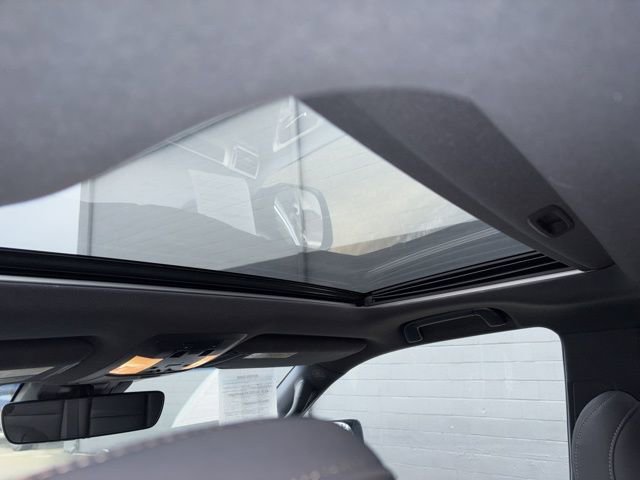 Used 2021 Lexus GX 460 Premium w/ Premium Package AWD/4WD image 28