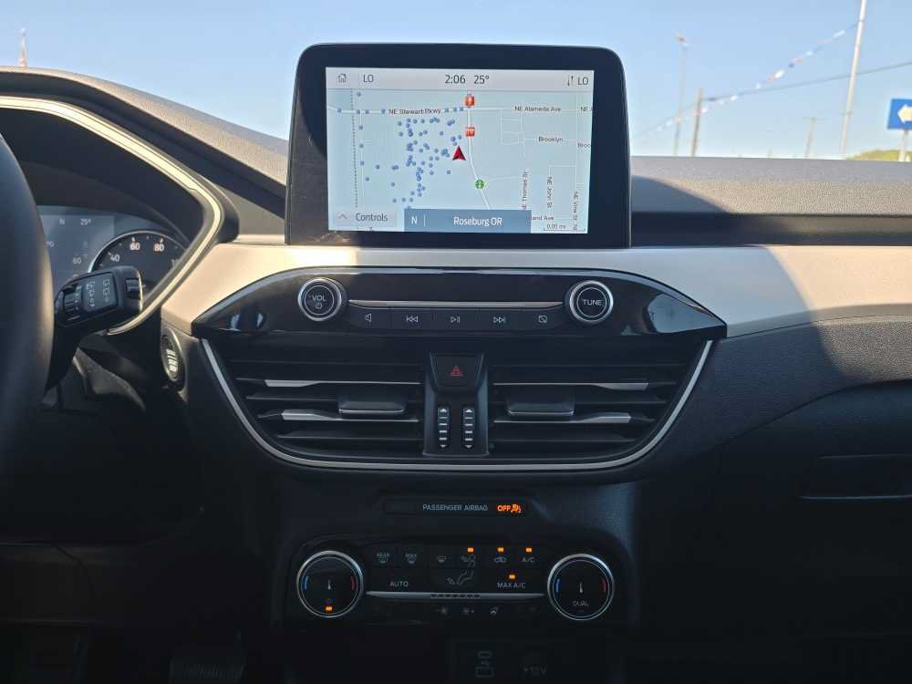Certified 2022 Ford Escape SE w/ Convenience Package FWD image 12