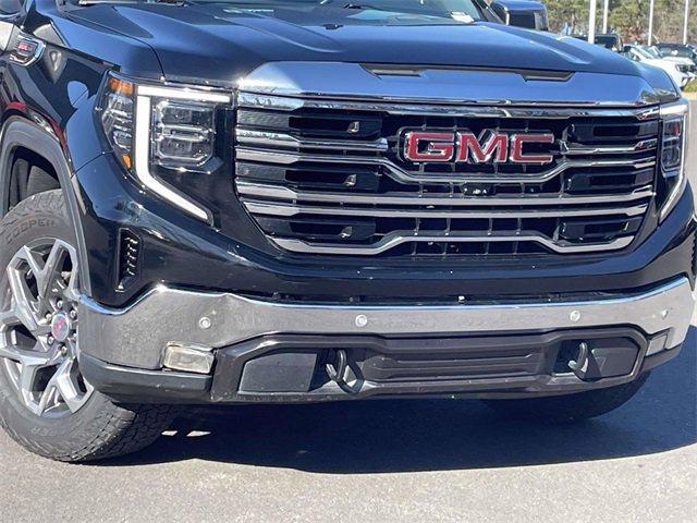 Used 2022 GMC Sierra 1500 SLT w/ SLT Premium Plus Package image 9