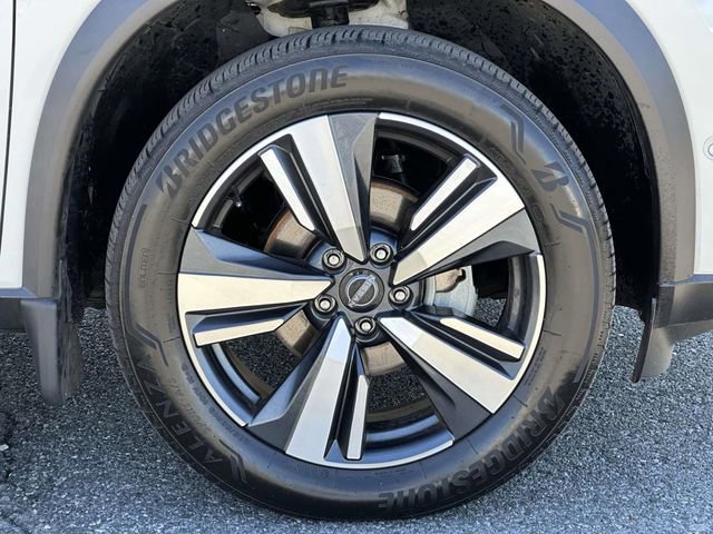 Used 2023 Nissan Rogue SL w/ SL Premium Package AWD/4WD image 7