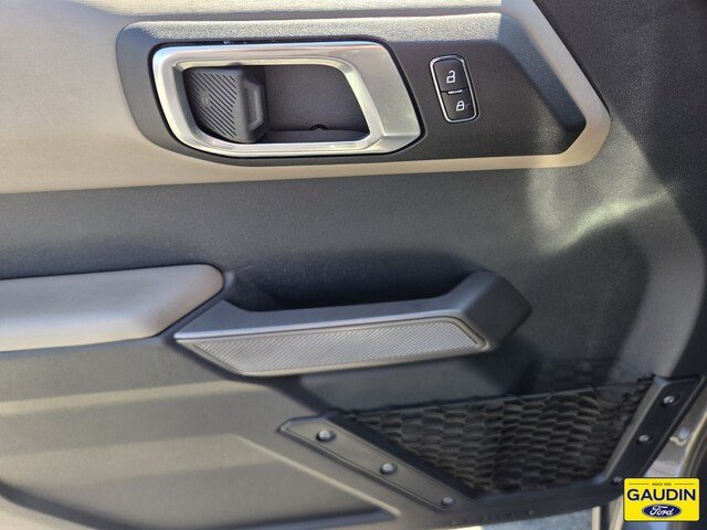Certified 2023 Ford Bronco Wildtrak AWD/4WD image 18