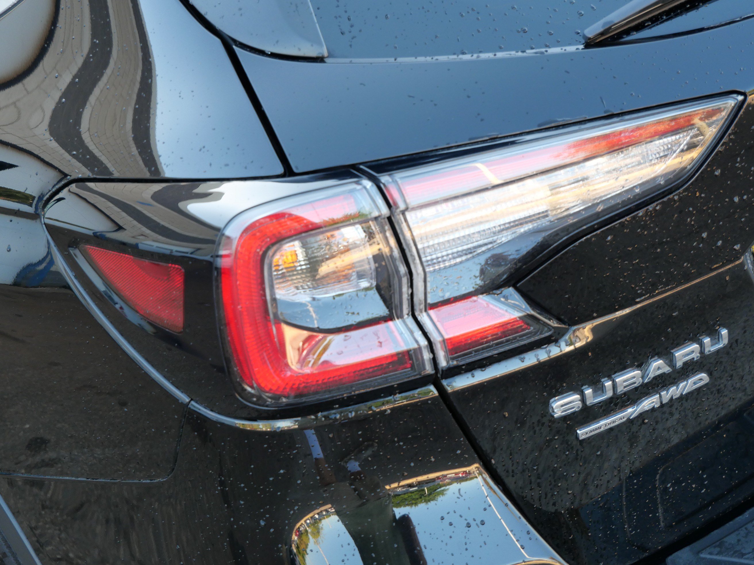 Used 2021 Subaru Outback Limited AWD/4WD image 16