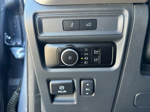 Certified 2023 Ford Expedition XLT image 26