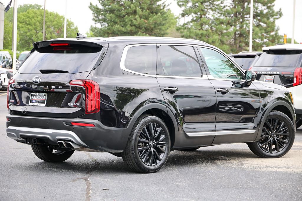 Used 2021 Kia Telluride SX w/ Towing Package FWD image 9