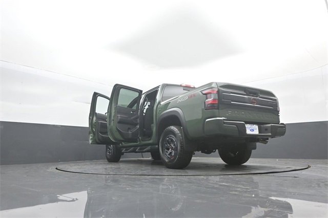 Used 2025 Nissan Frontier PRO-4X w/ Pro Convenience Package image 45