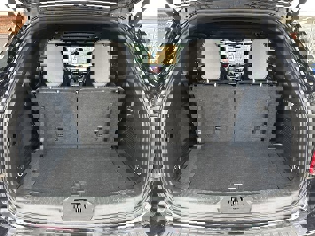 Certified 2023 Ford Explorer ST-Line w/ Class IV Trailer Tow Package image 9