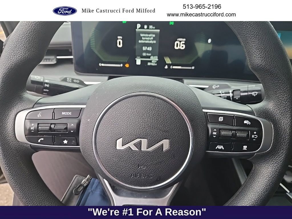 Used 2025 Kia K5 LXS image 8
