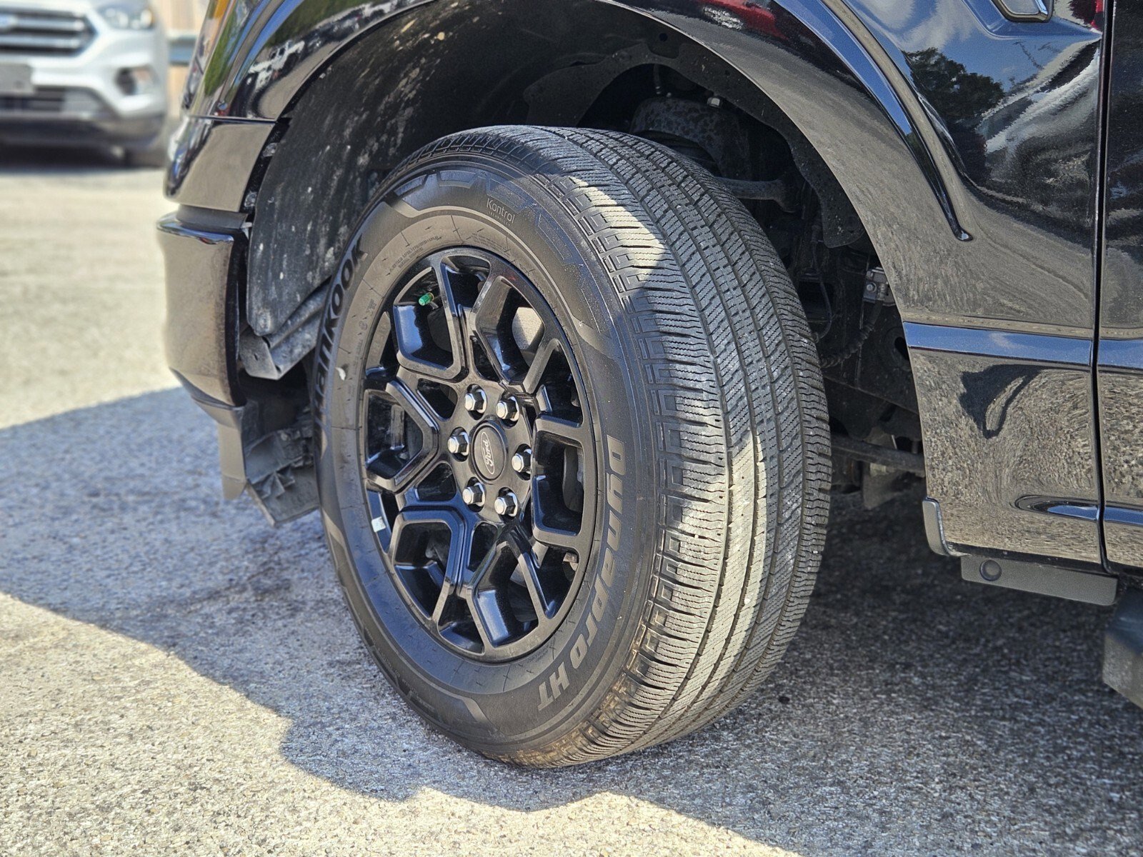 Certified 2025 Ford F150 XLT w/ Equipment Group 301A Standard image 33