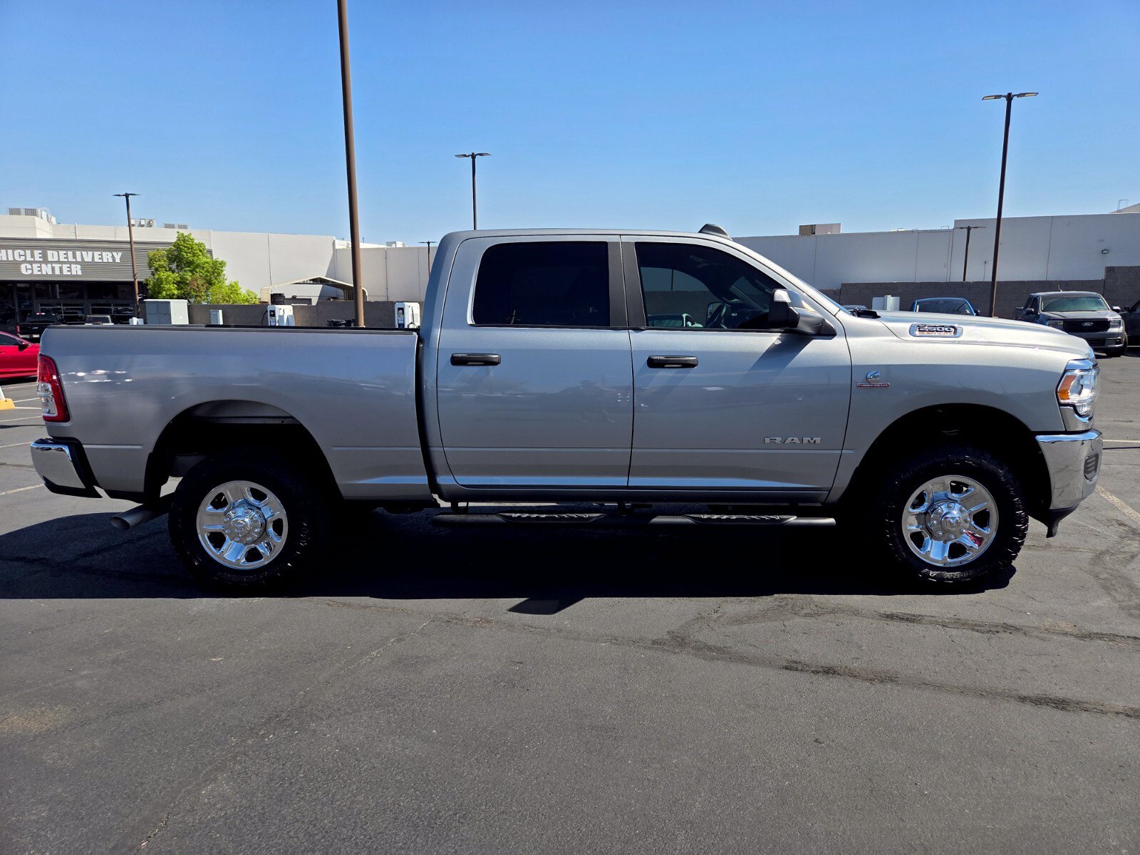 Used 2022 RAM 2500 Big Horn AWD/4WD image 7