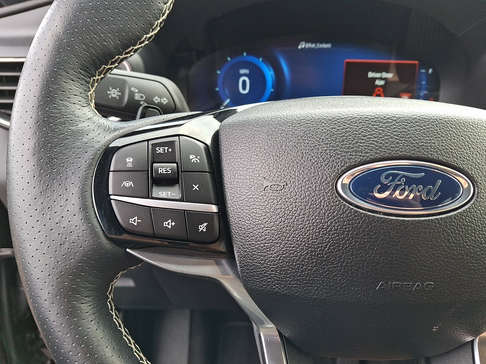 Certified 2022 Ford Explorer ST w/ ST Street Pack AWD/4WD image 22